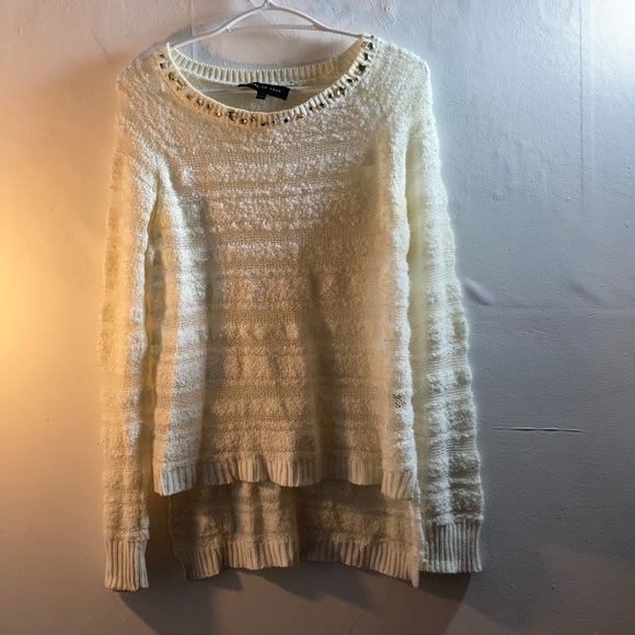 🌿3X33$🌿Jewelled white sweater - Picture 4 of 8